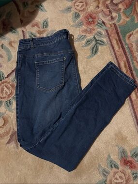 Womens skinny jeans